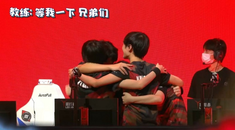 这种因缺席