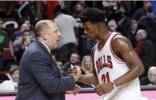 球员在对阵 球员在对阵