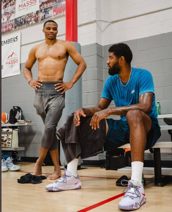 的互補站位 的互補站位